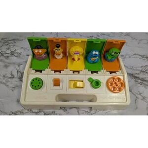 Vintage 1986 Fisher Price Sesame Street Pop-Up Pals Toy